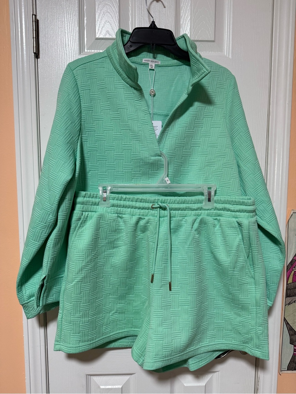 NWT Mary Square Mint Green Textured Half-Zip Teddy Jacket and short set
